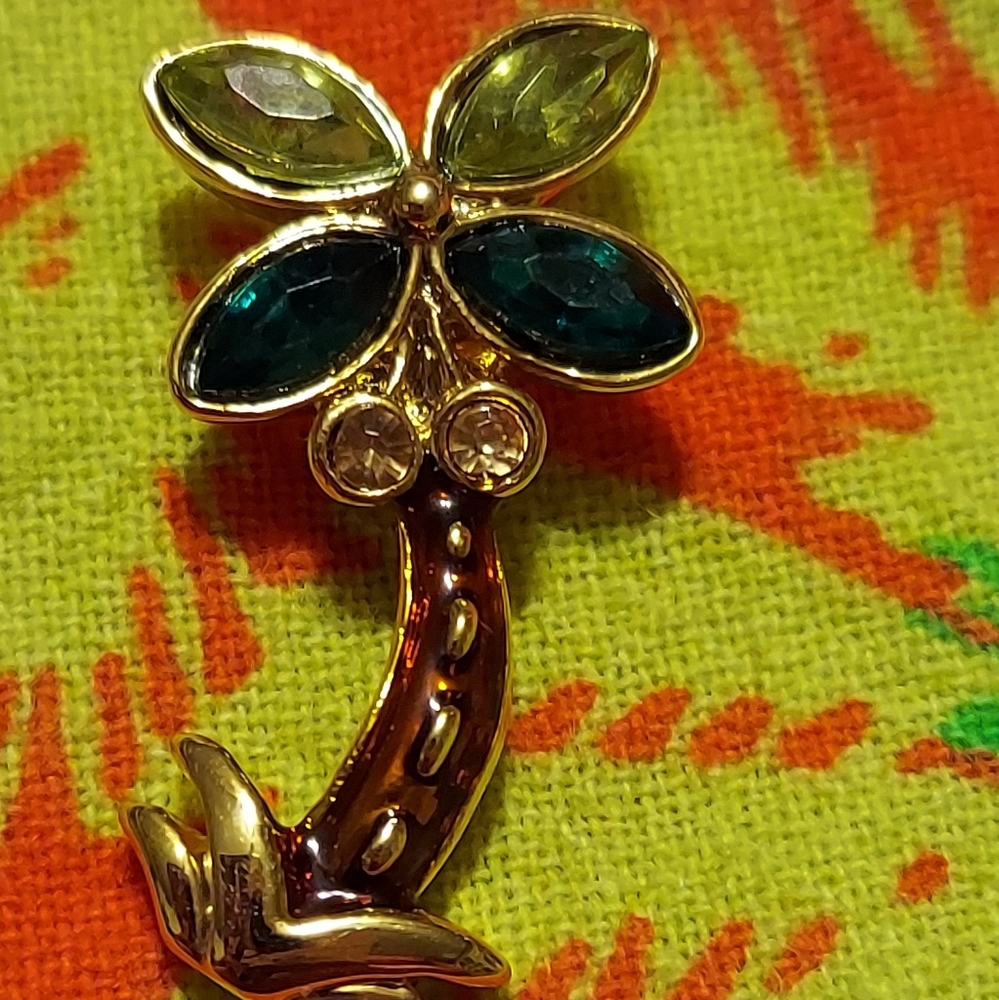 🌴Coconut Palm Tree Pin